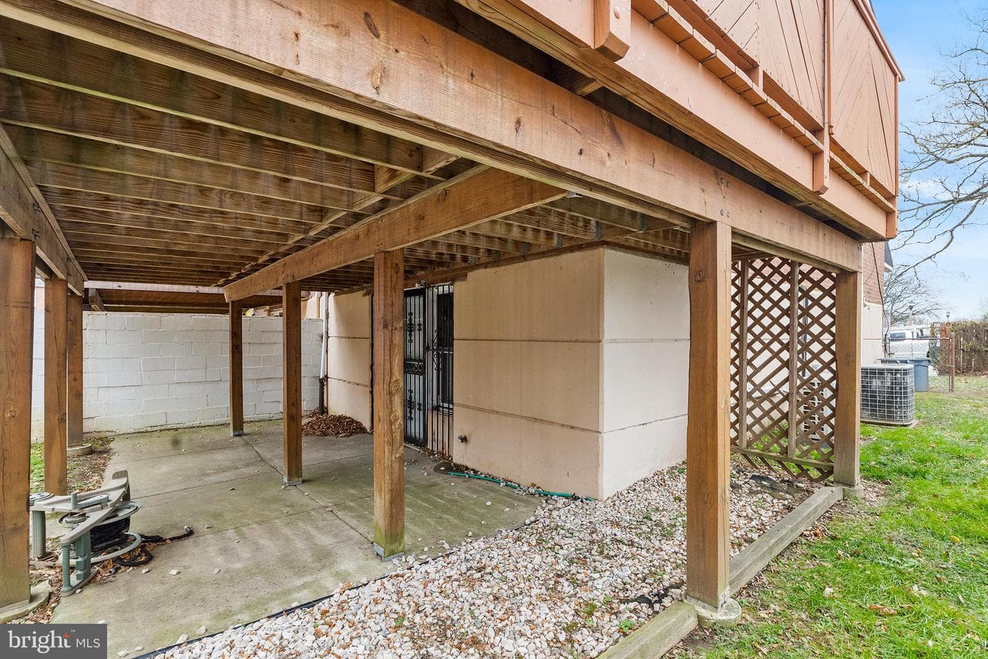 7900 Caesar Pl photo 45