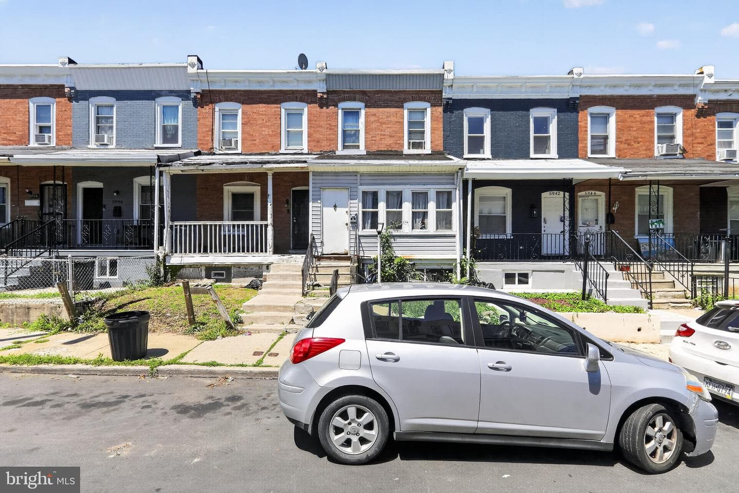 5940 N Norwood Street photo 3