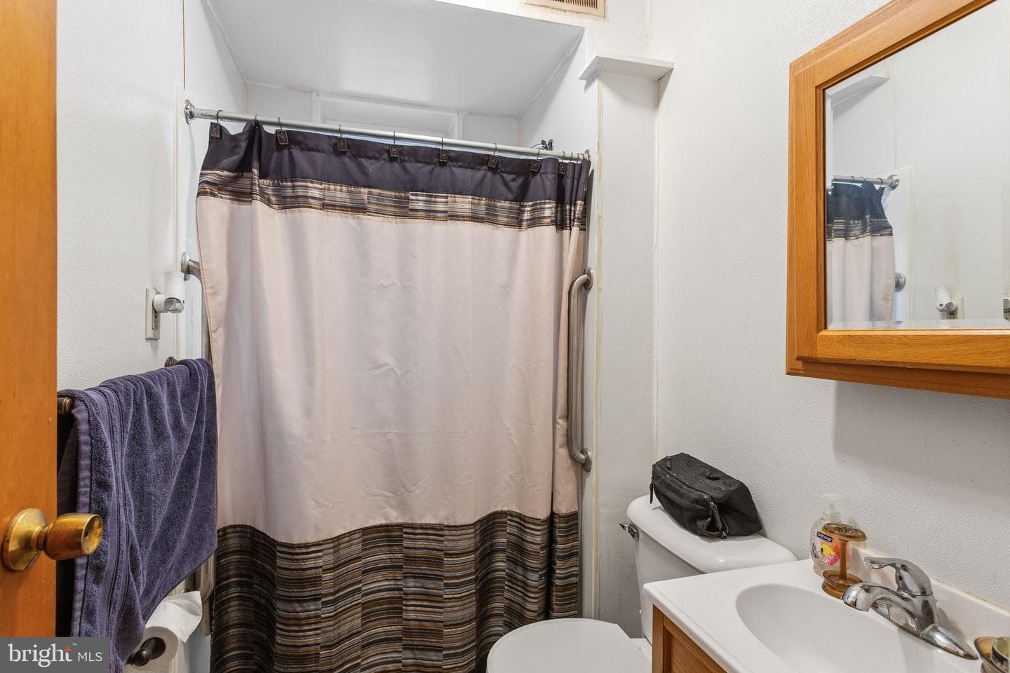 4345 Almond Street photo 10