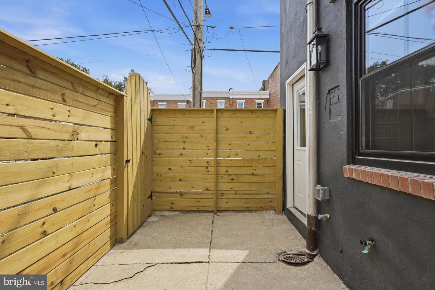 200 E Hortter Street photo 13