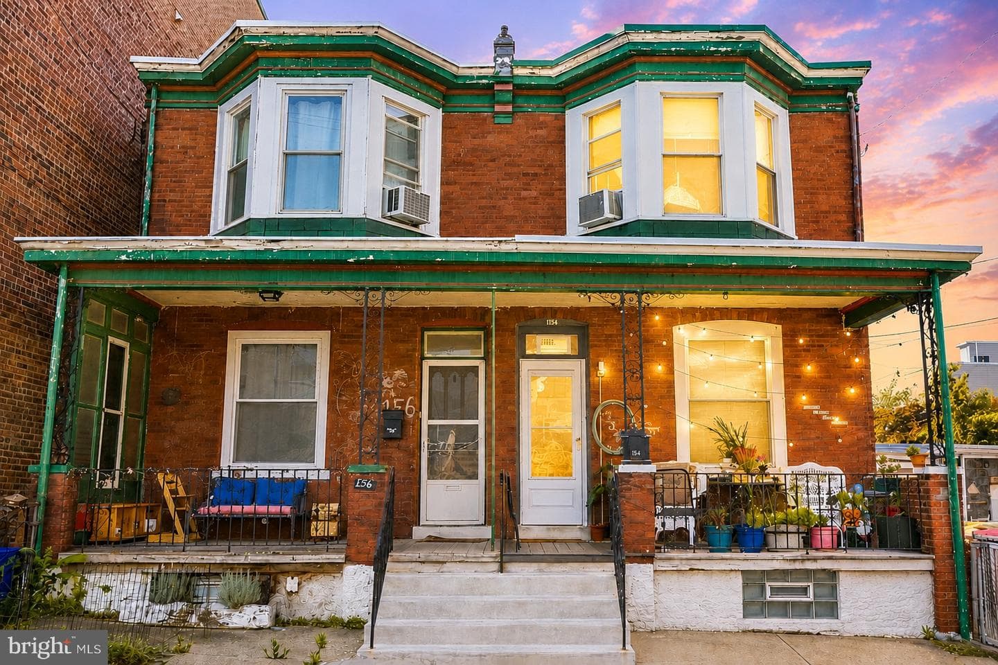 154 W Salaignac Street photo 25