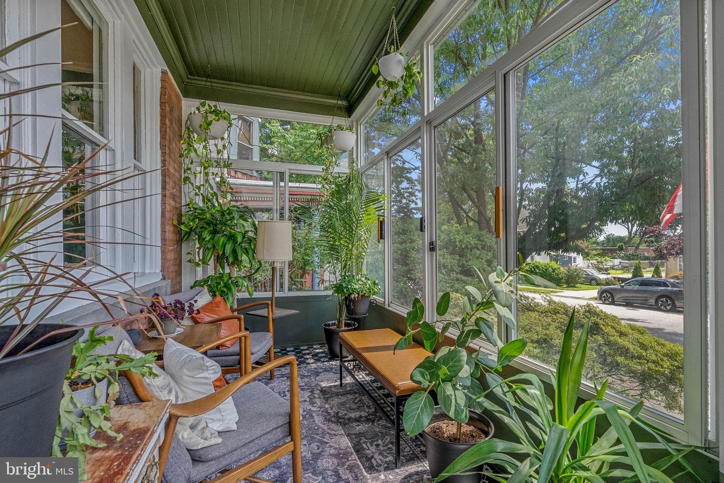 558 Jamestown Street photo 4