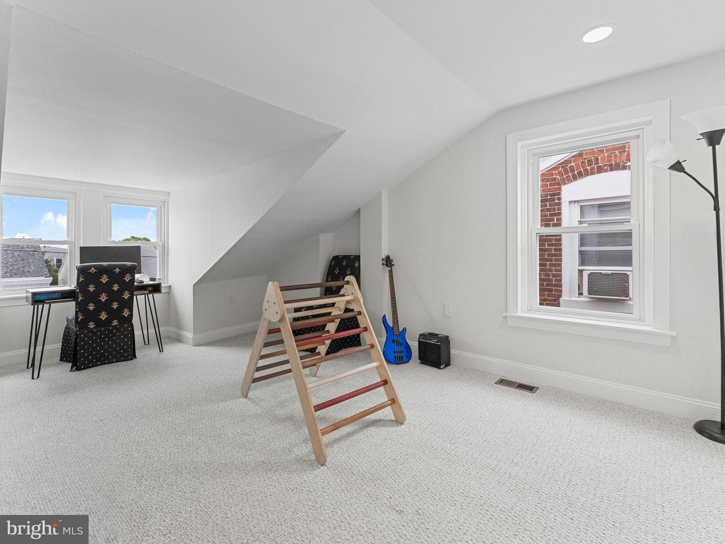 4241 Pechin Street photo 12
