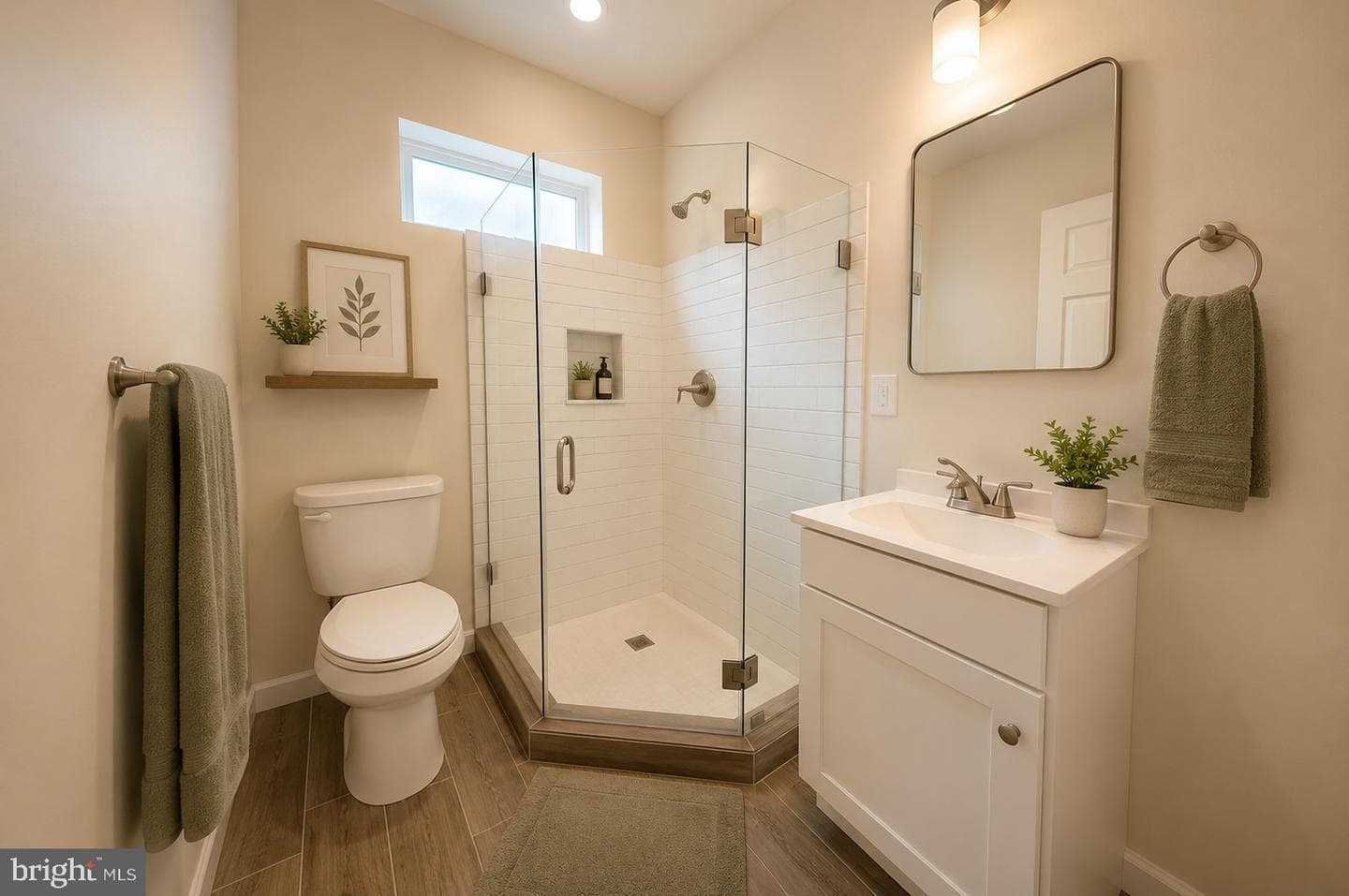 2236 N Carlisle Street photo 8