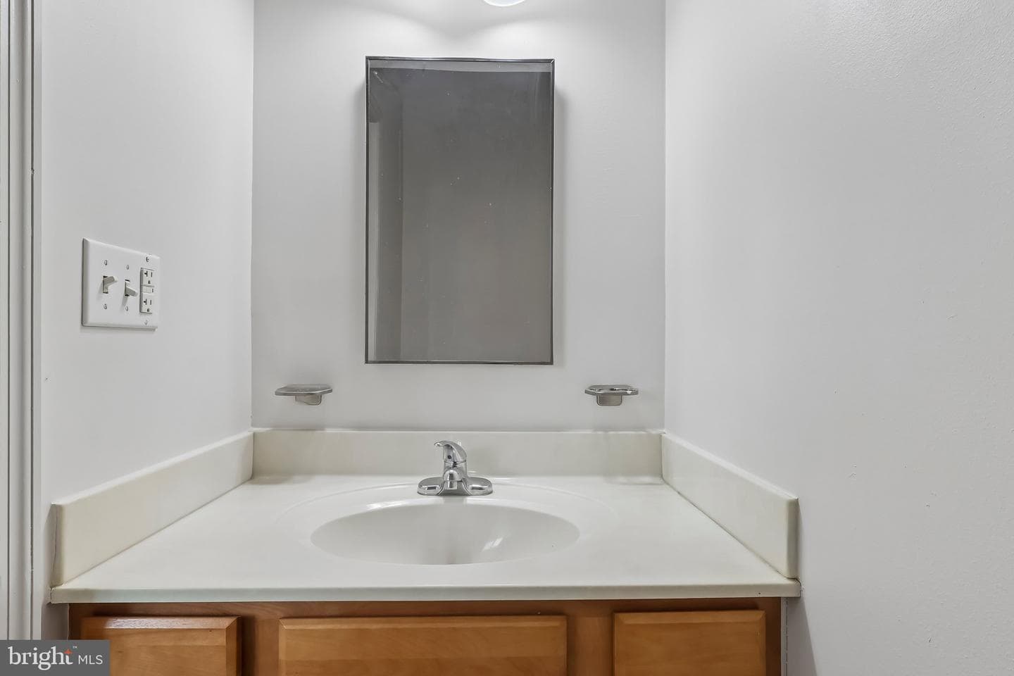 739 S 13th Street #b photo 11
