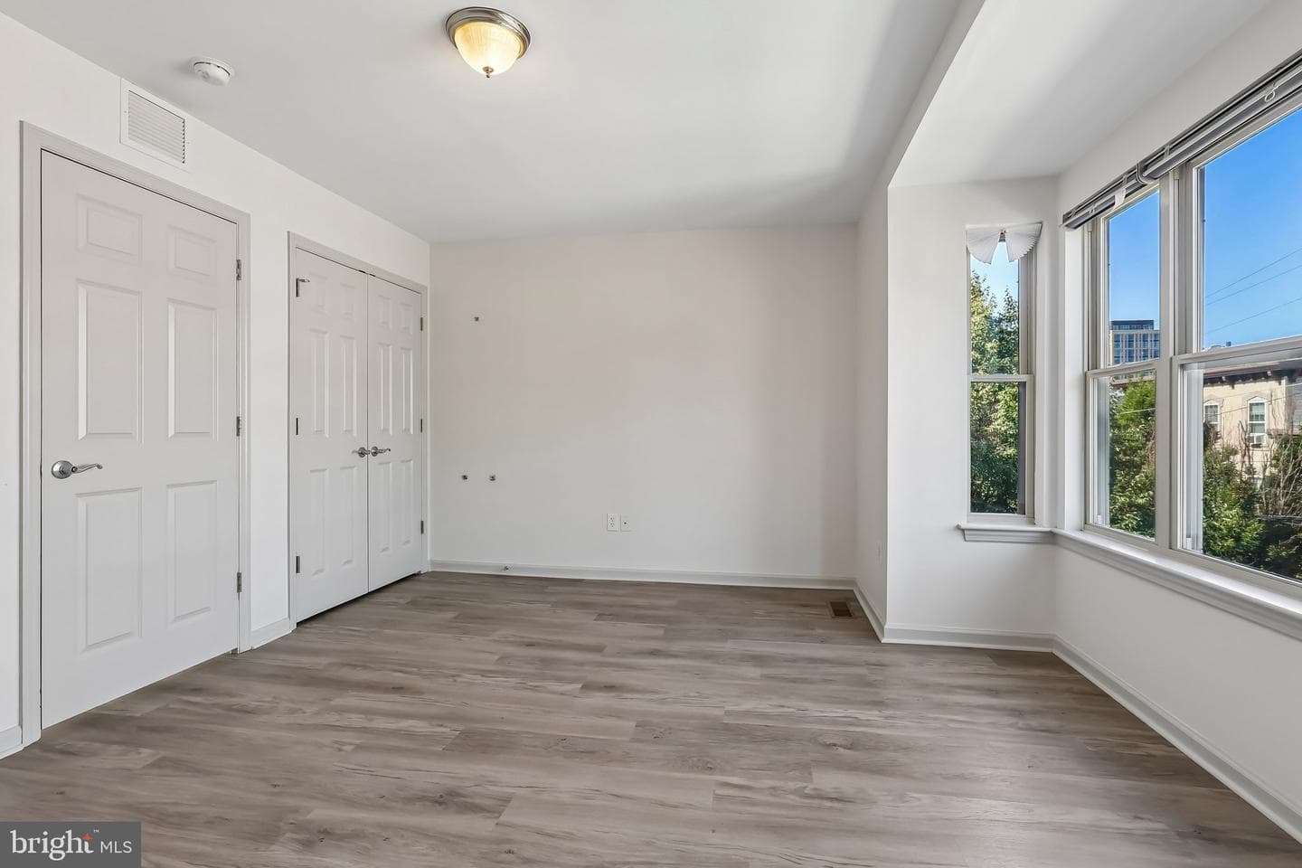 739 S 13th Street #b photo 25