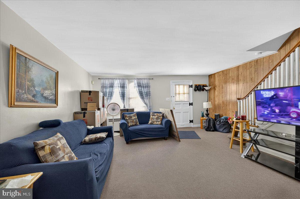4302 St Philadelphia Pa 19124 photo 6
