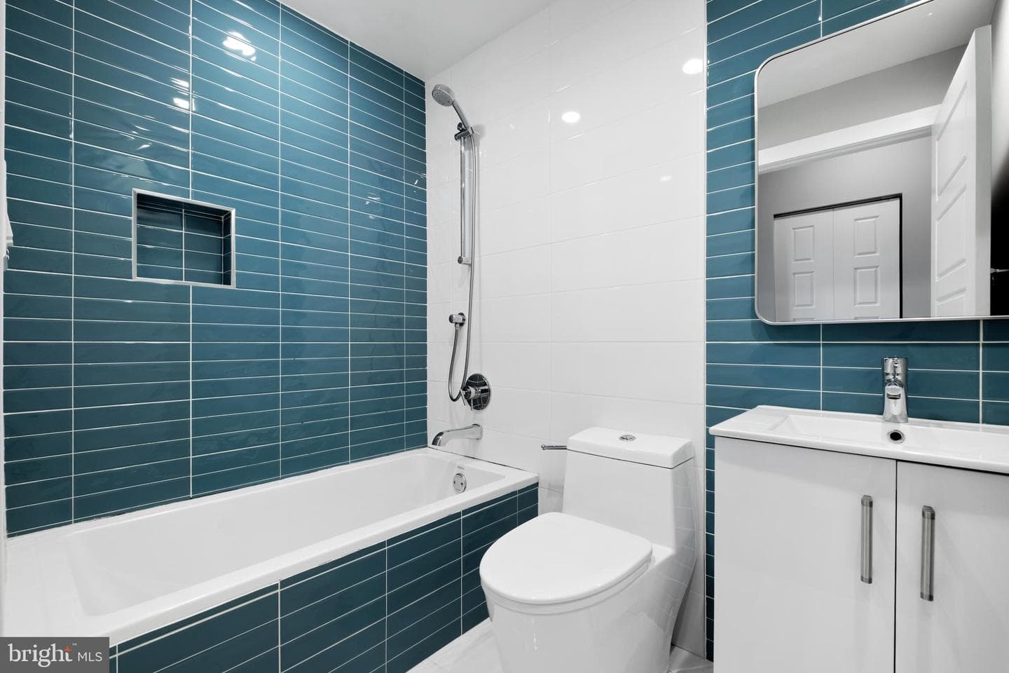 1405 Frankford Avenue #405 photo 25