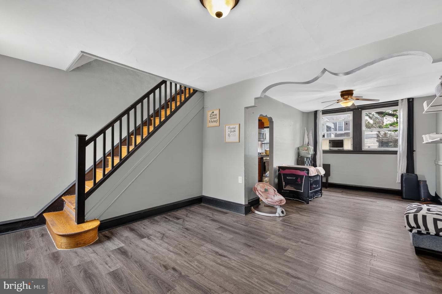 226 W Laveer Street photo 8