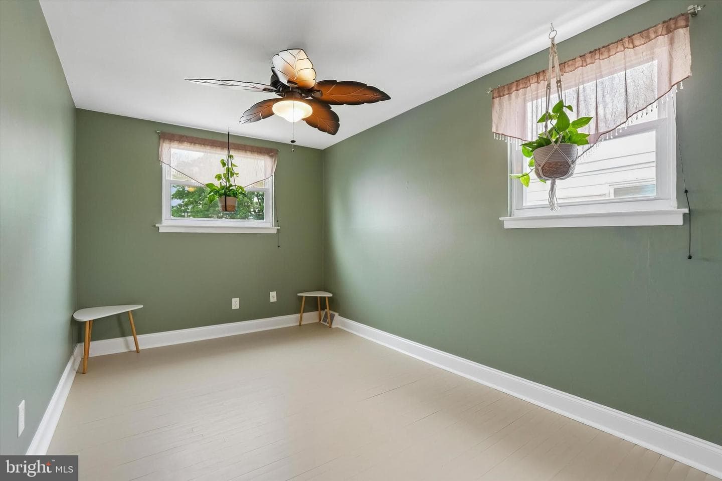 3447 Aubrey Avenue photo 17