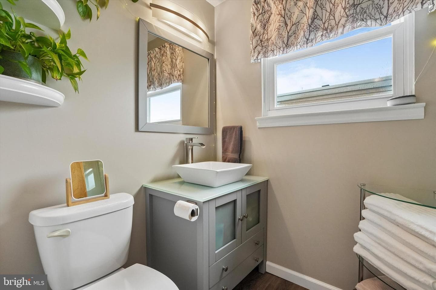 3447 Aubrey Avenue photo 20