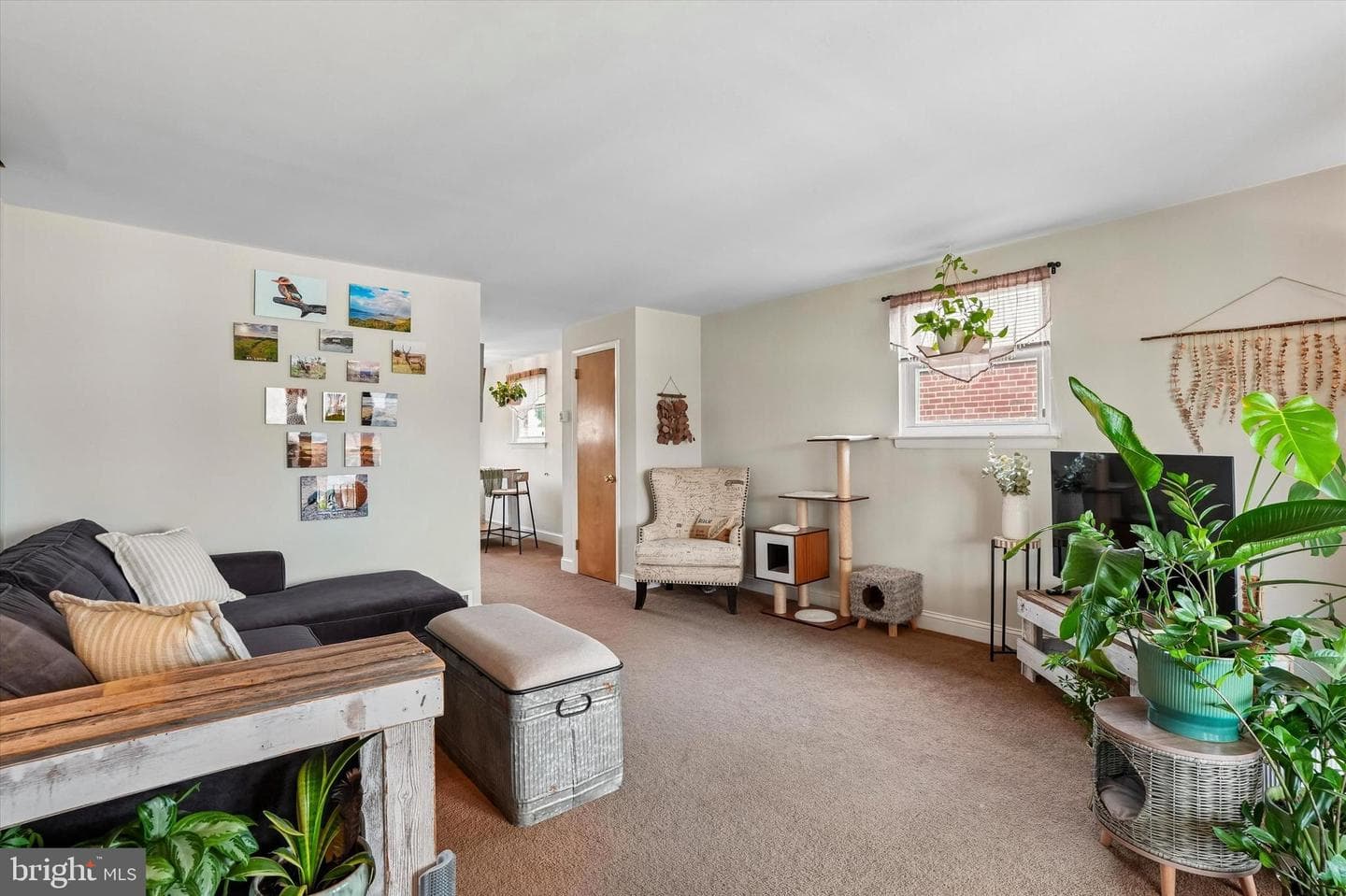 3447 Aubrey Avenue photo 4