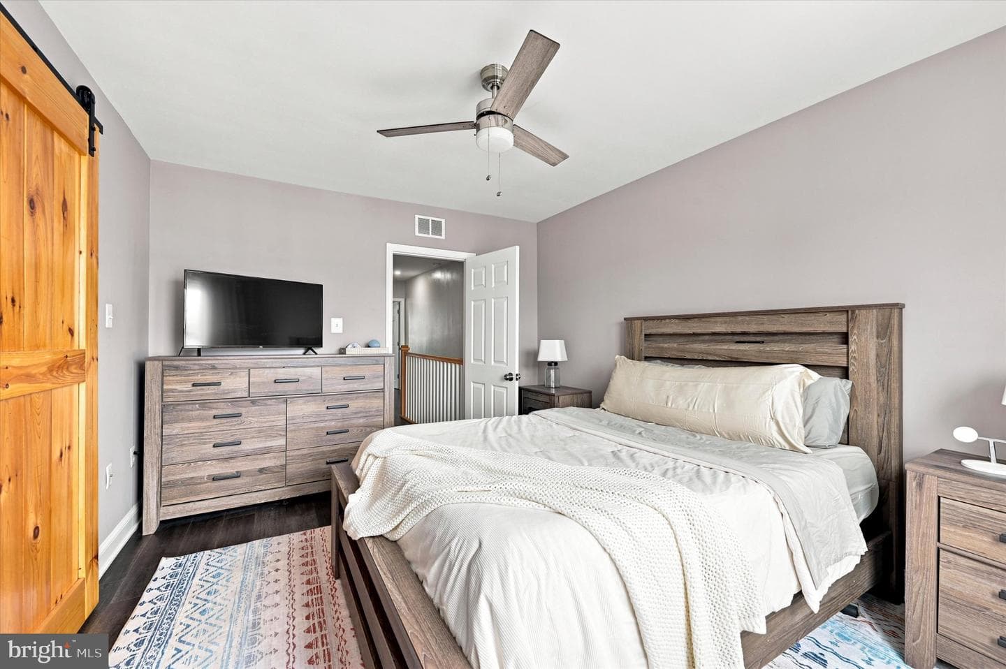 4253 Houghton Street photo 14