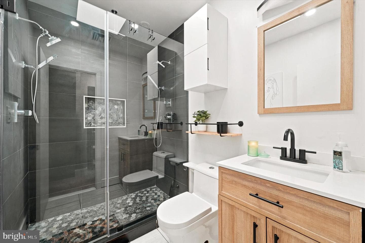 2952 S Sydenham photo 11
