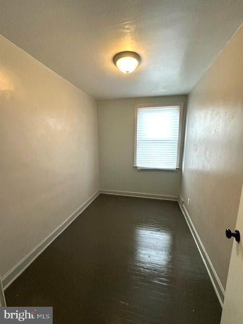 5403 Valley Street photo 15