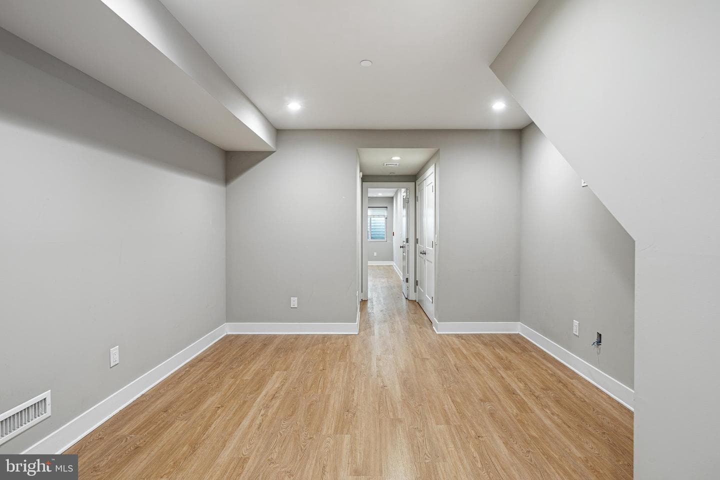 1821 Carpenter Street #a photo 14