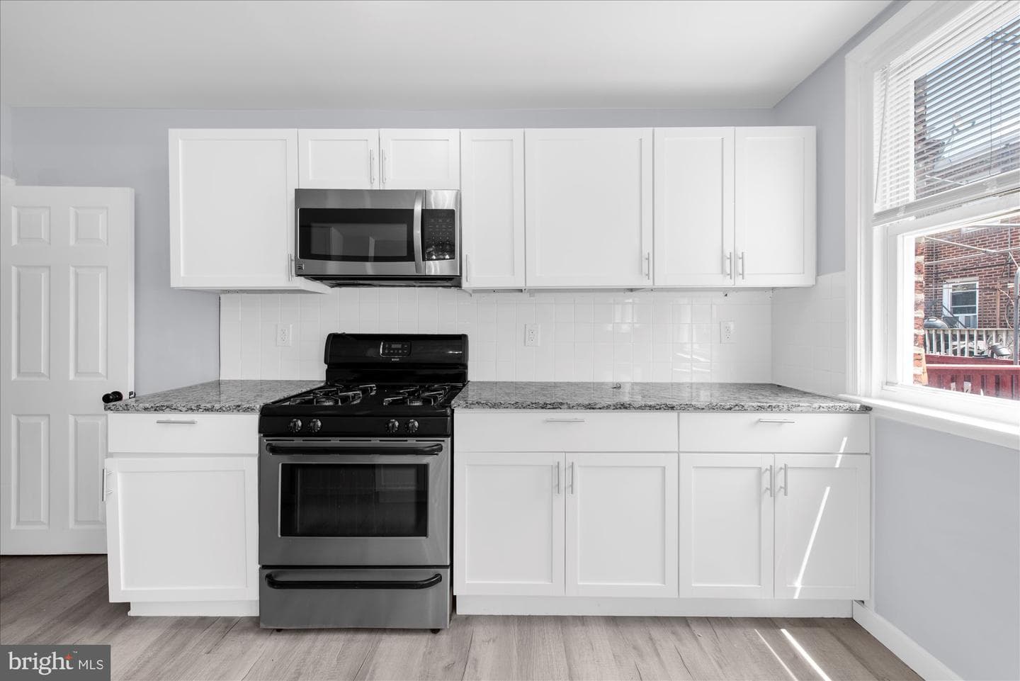 5437 Valley Street photo 12