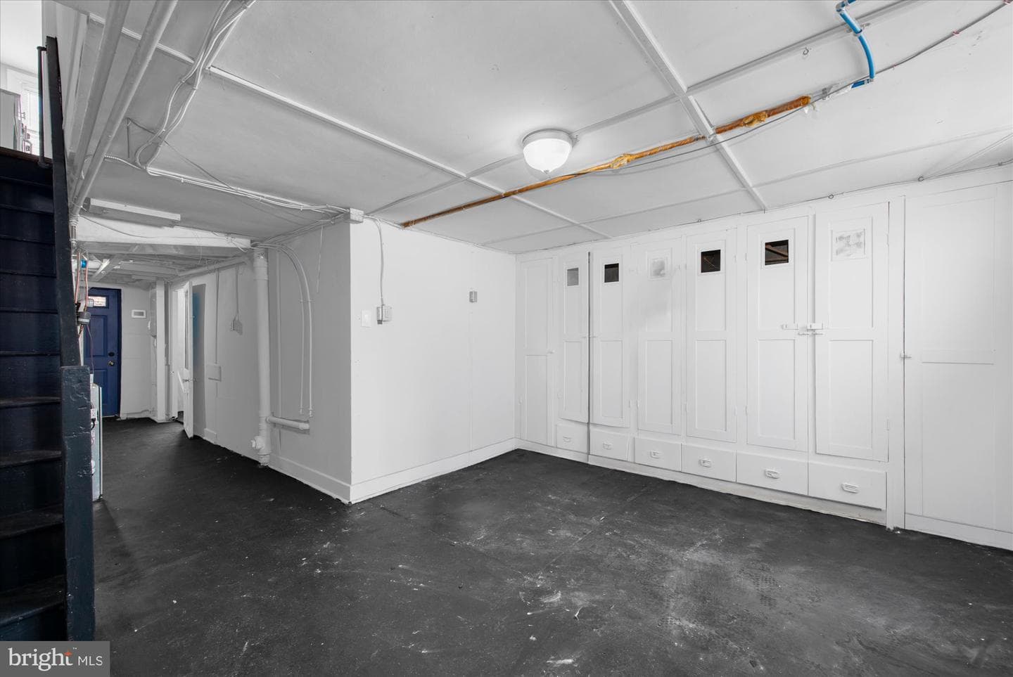 5437 Valley Street photo 23