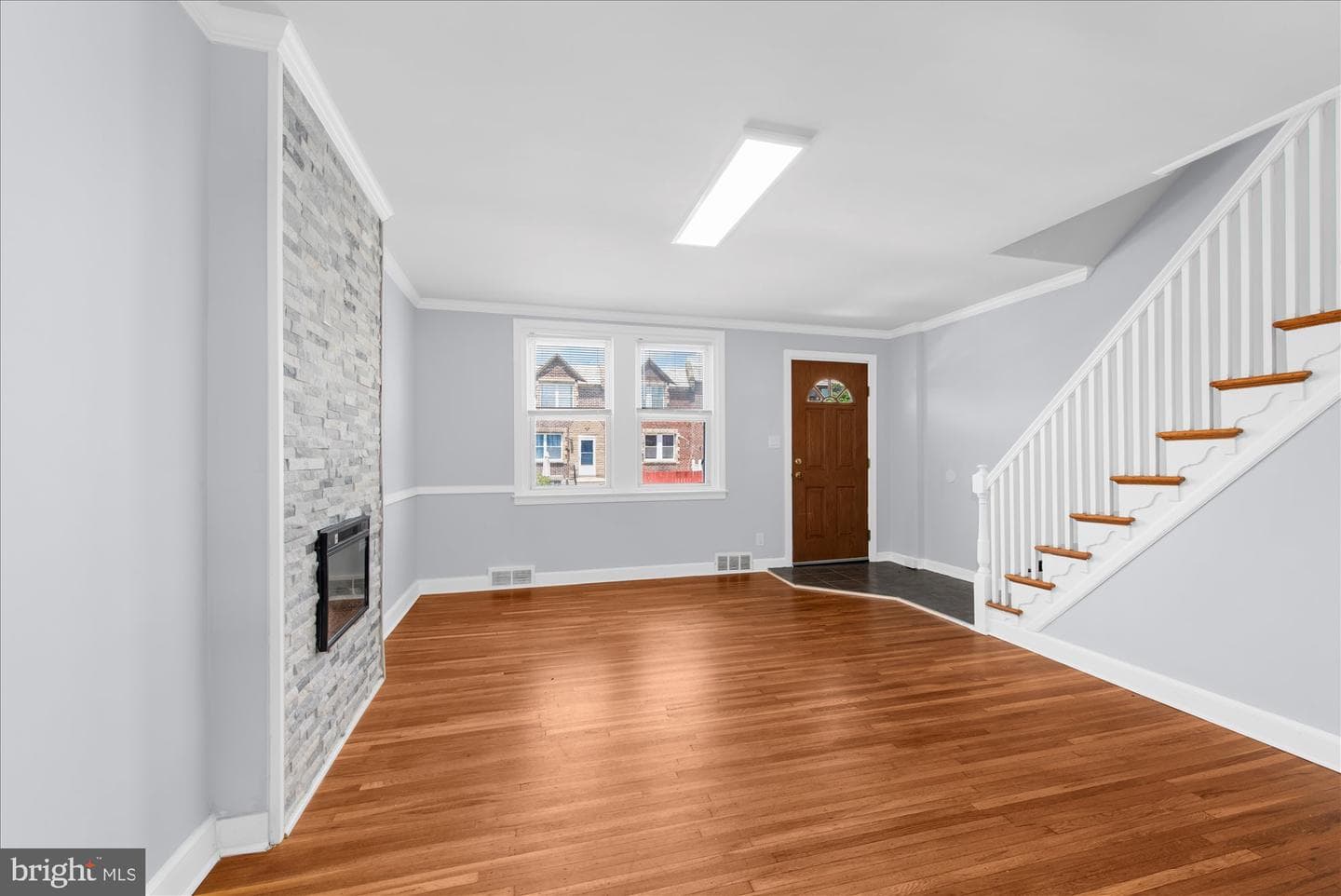 5437 Valley Street photo 7