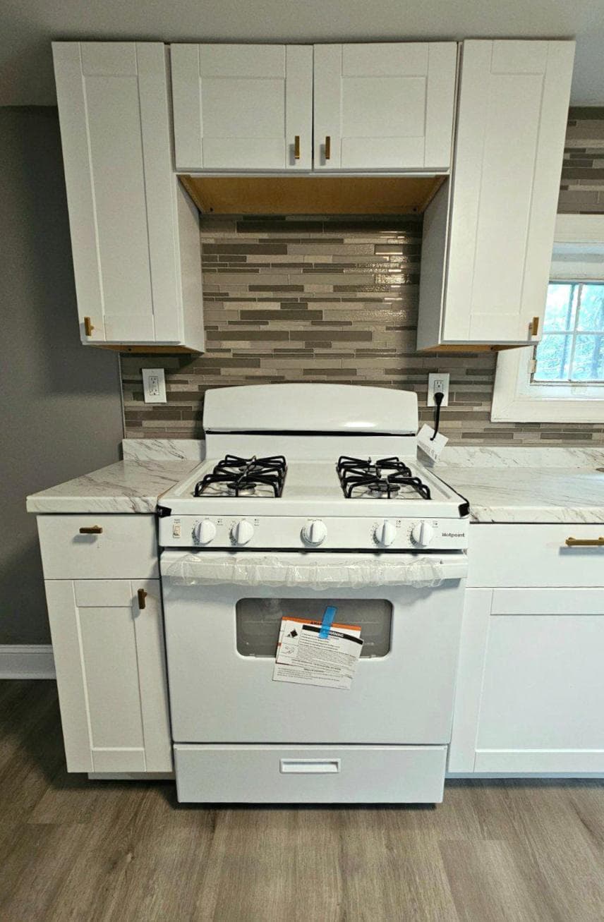 2411 N Lawrence Street photo 12