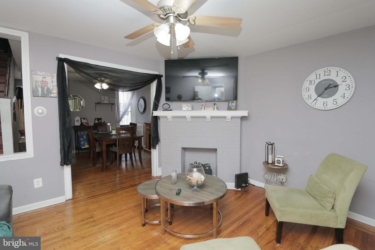 3910 Glendale Street photo 3