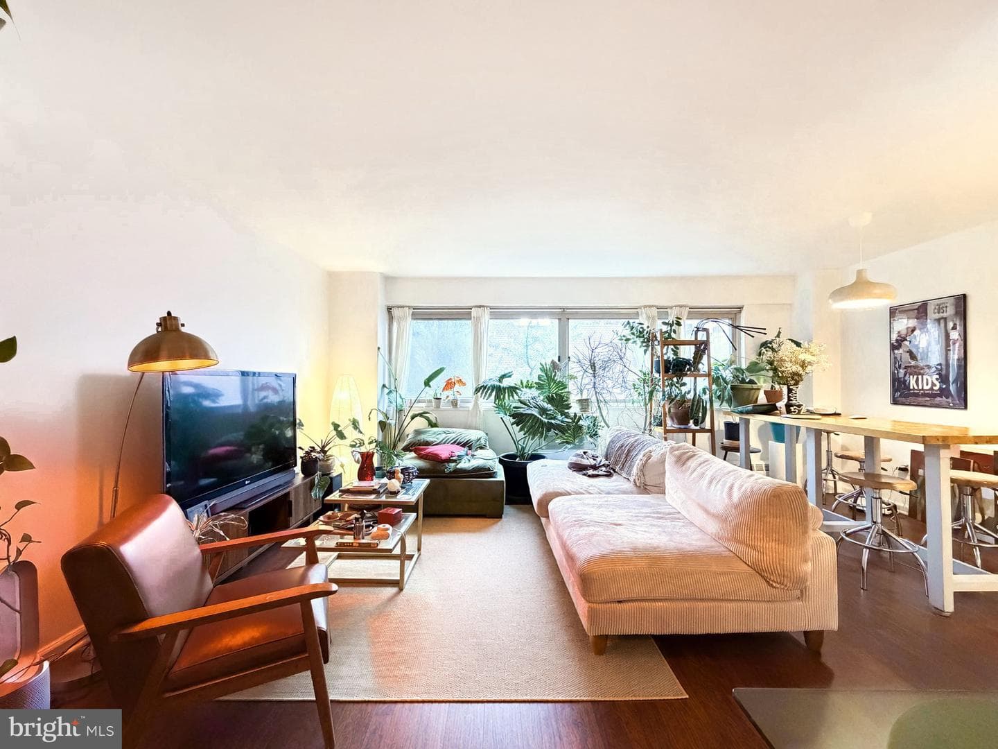 2101 Chestnut Street #417 photo 4