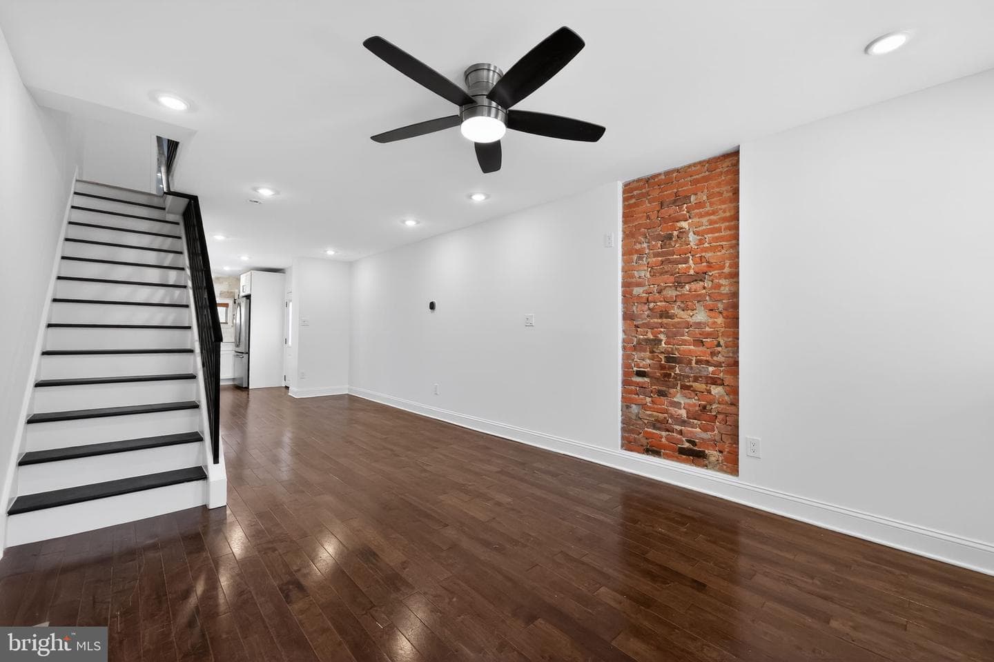 103 Mcclellan Street photo 6
