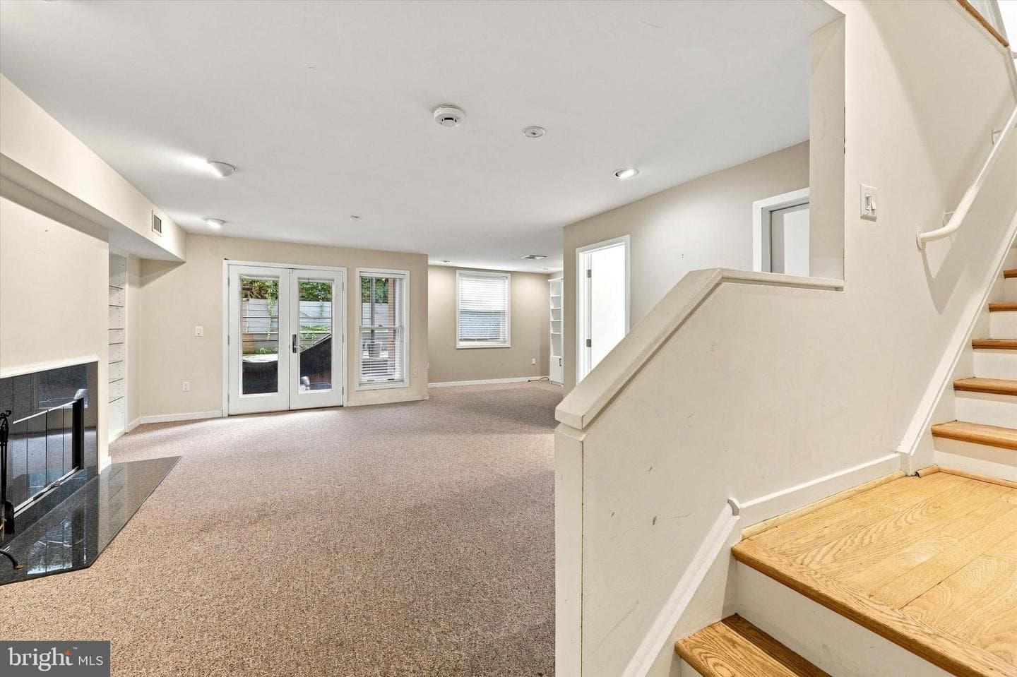 114 Bainbridge Street photo 29