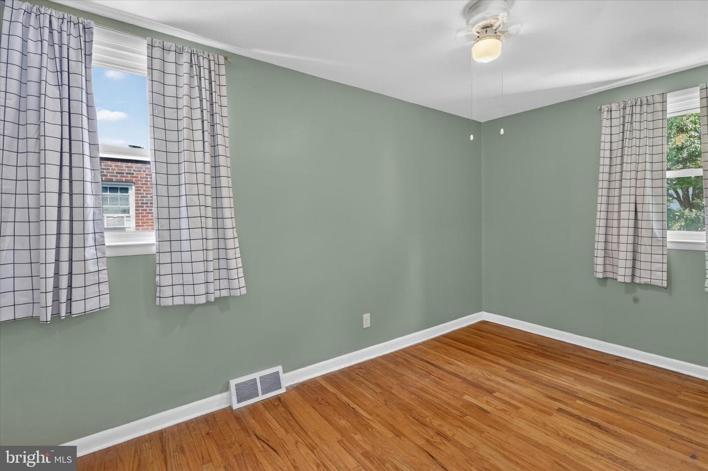 205 Napfle Avenue photo 19