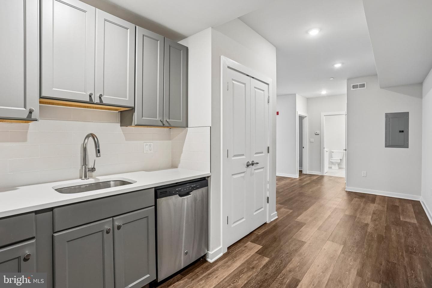 4217 Chestnut Street #205 photo 12