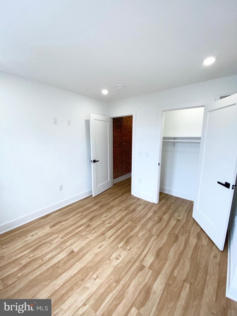 1234 W Tucker Street photo 15