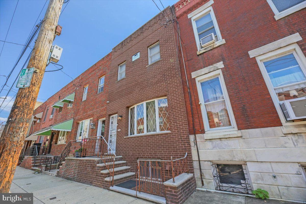 1118 Wolf Street photo 4