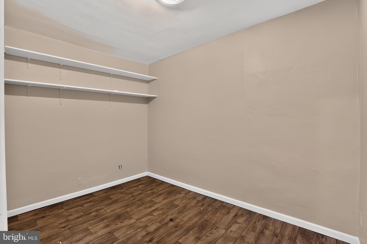 1014 Tree Street photo 14