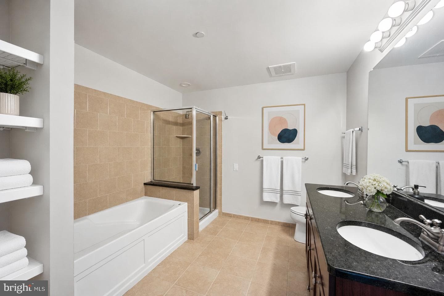500 Admirals Way #106 photo 16