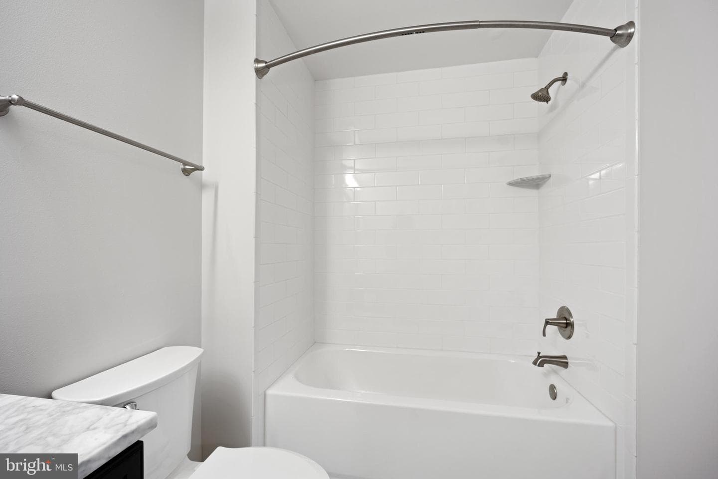500 Admirals Way #106 photo 19