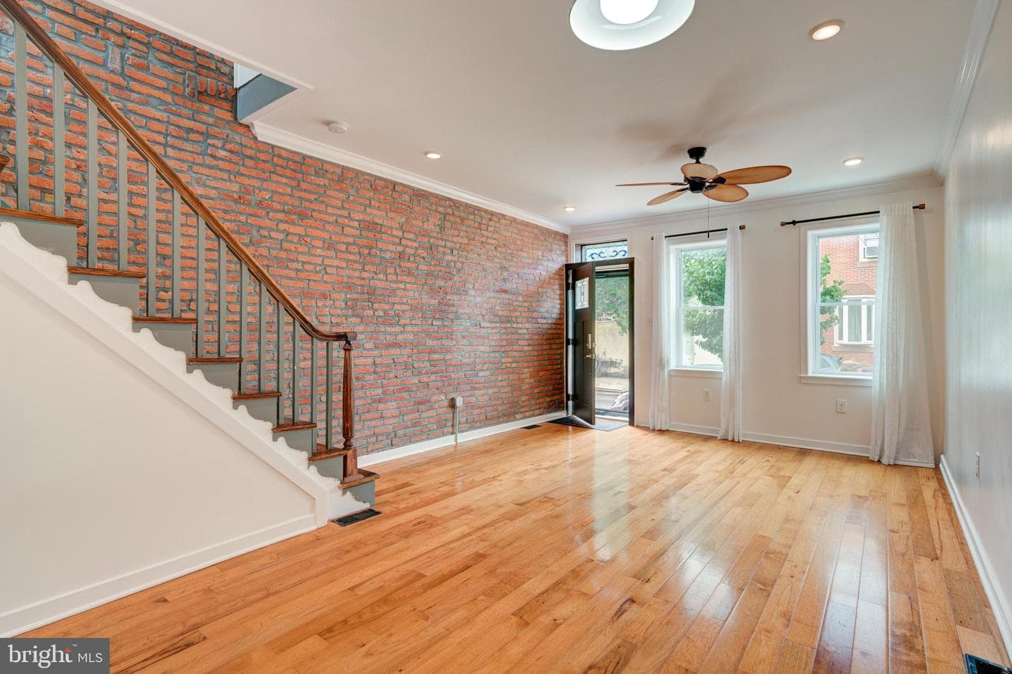 2609 Memphis Street photo 18