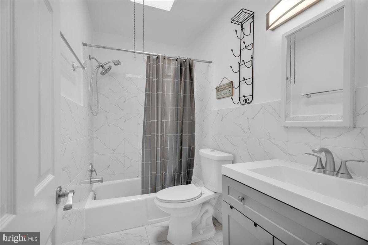 1929 S Norwood Street S photo 9