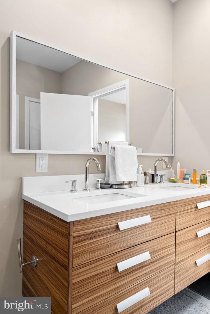 813 N Orianna Street #813a photo 12
