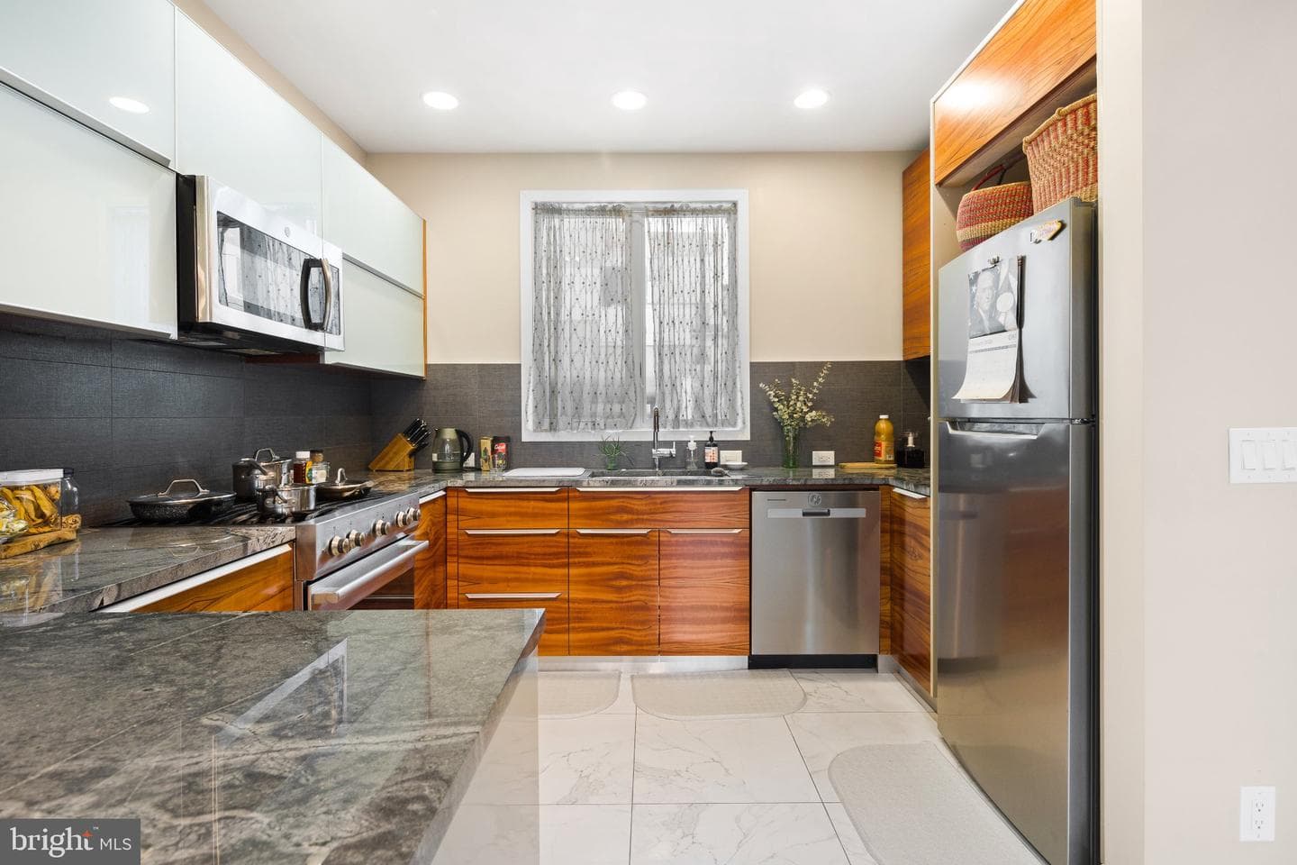 813 N Orianna Street #813a photo 14