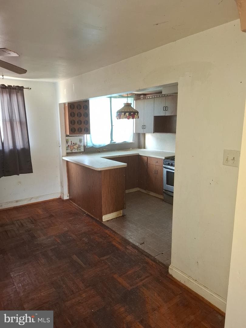2608 Dudley Street photo 7