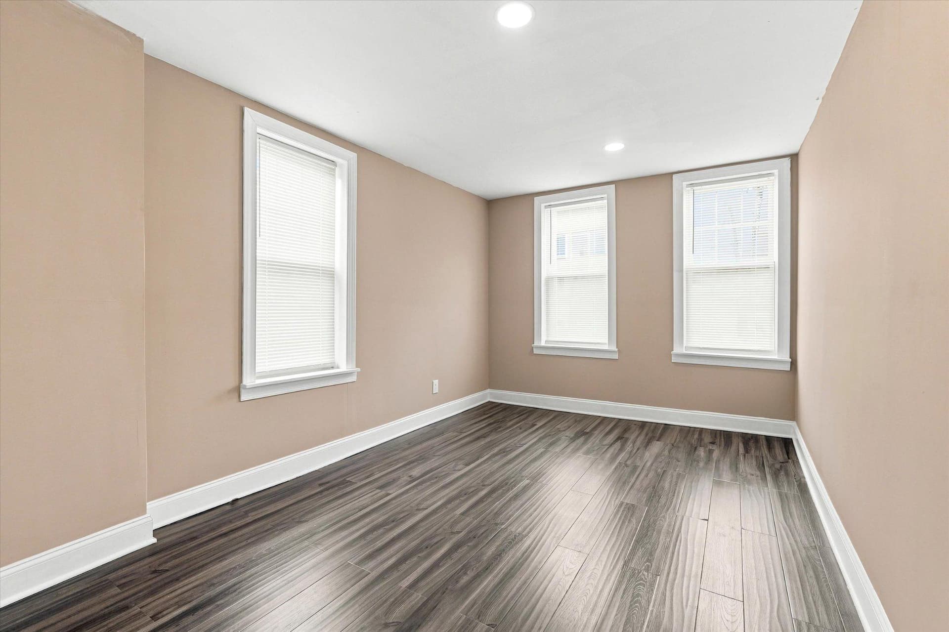 3474 Amber Street photo 13