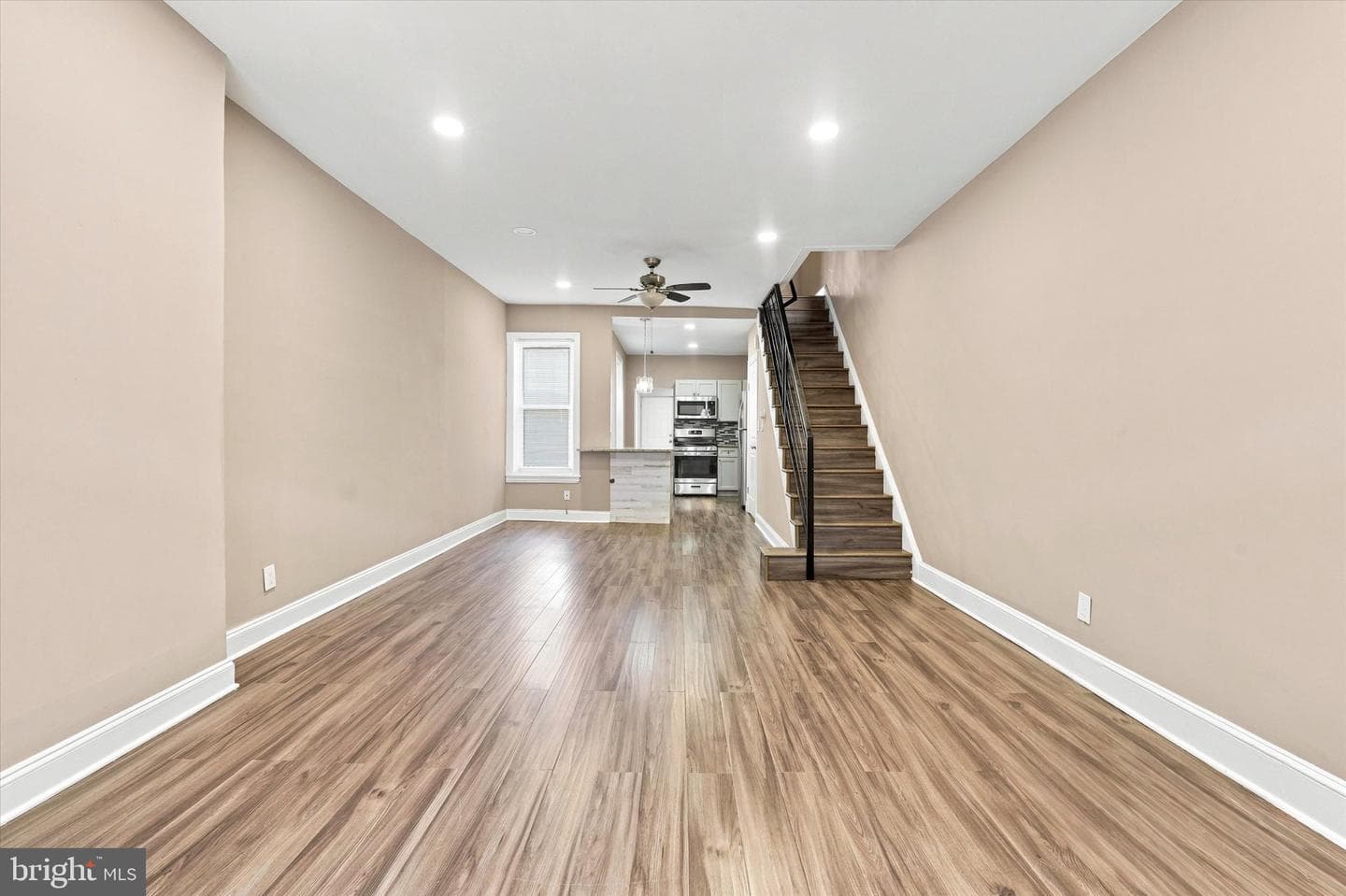 3474 Amber Street photo 5
