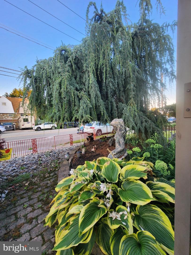 1914 Tomlinson Road photo 21