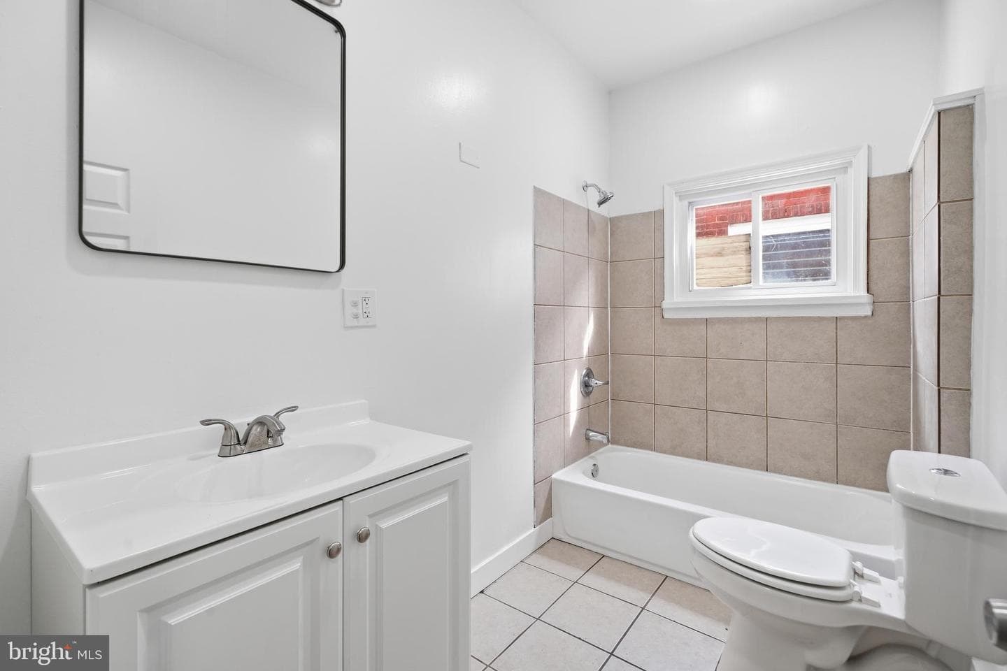 6013 Callowhill Street photo 9