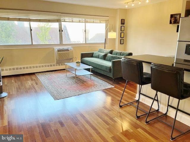 2101 Chestnut Street #517 photo 6