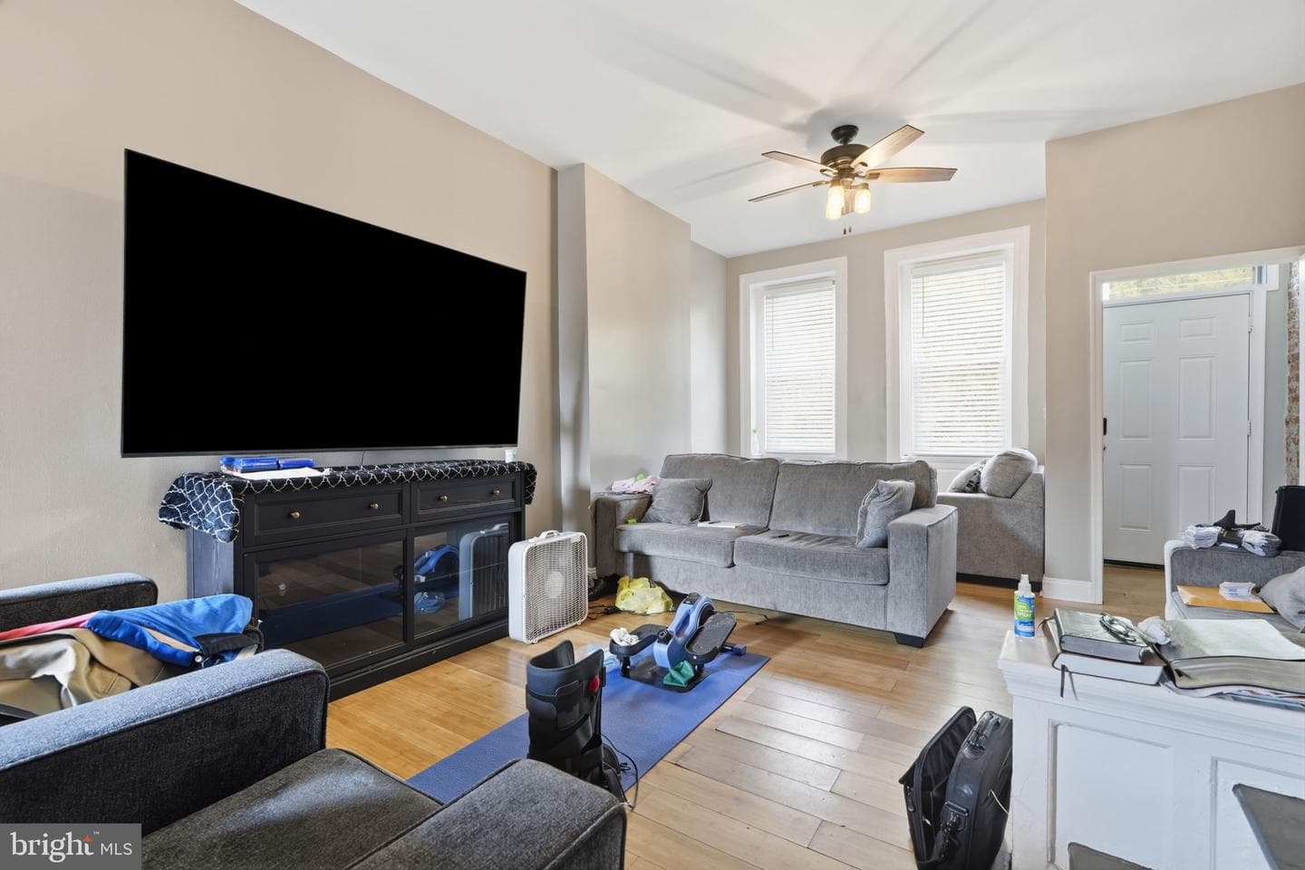 3023 F Street photo 8