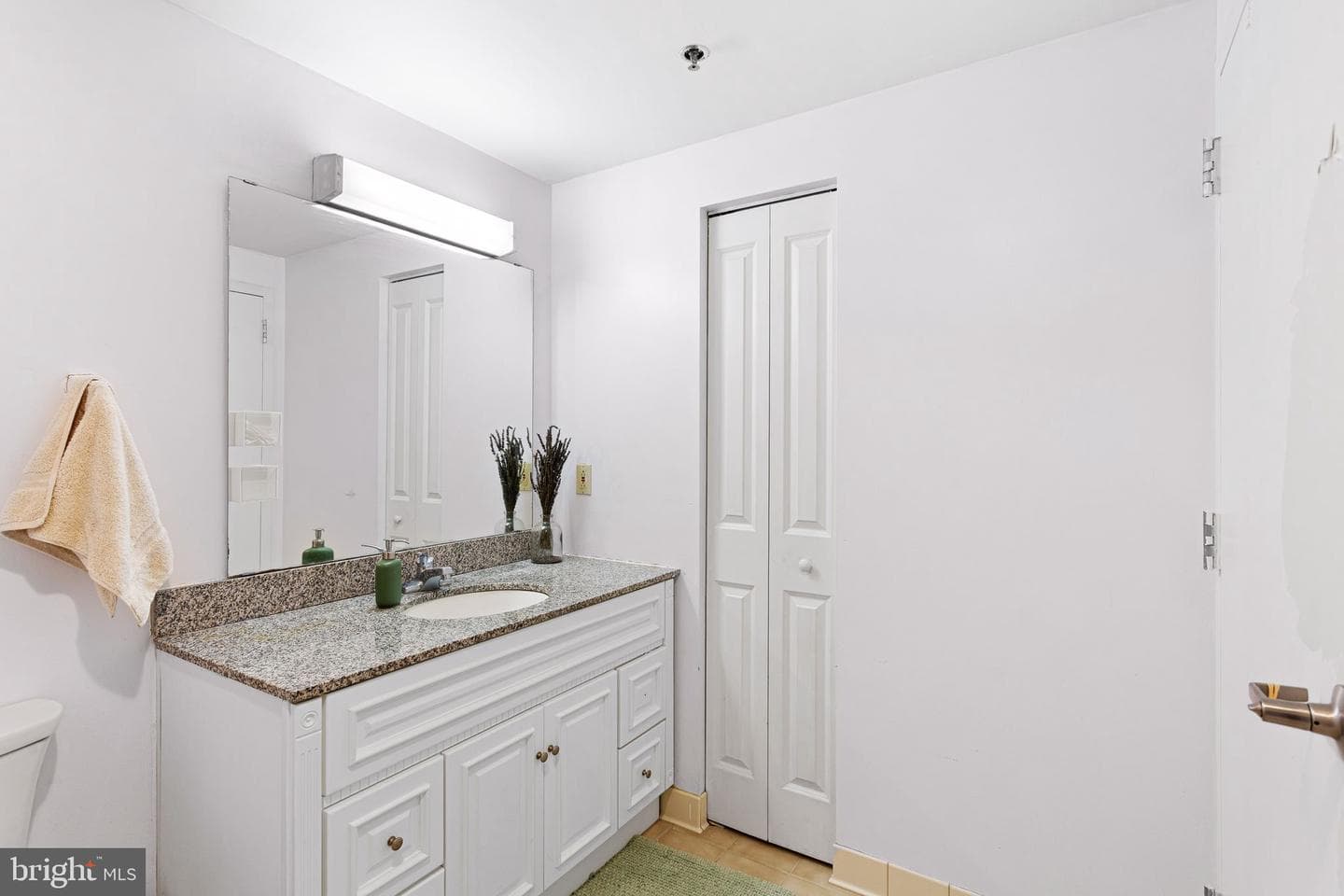 1100 Vine Street #1402 photo 12
