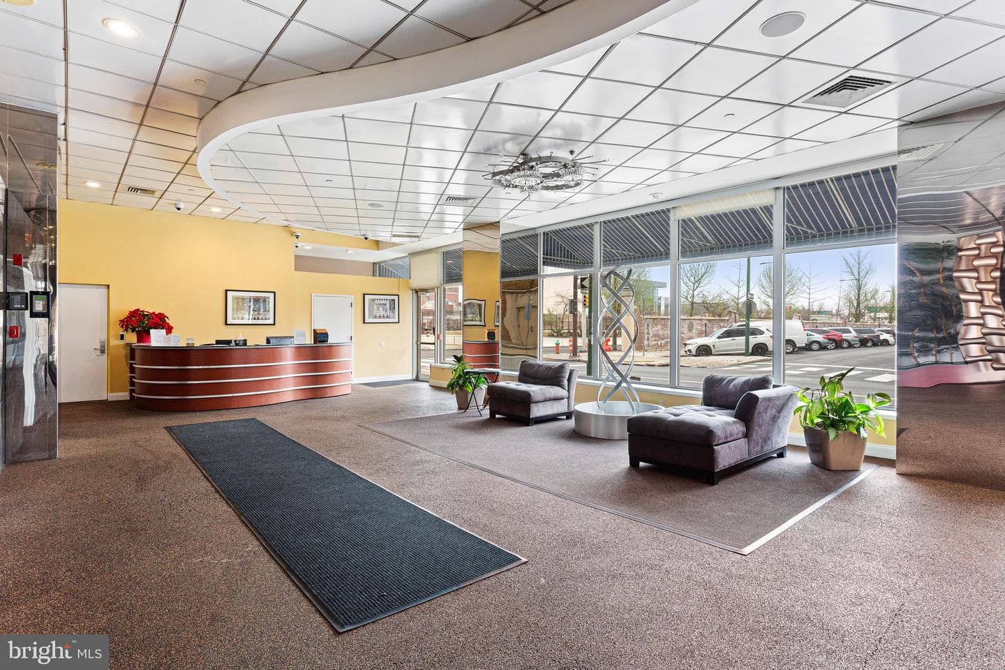 1100 Vine Street #1402 photo 3