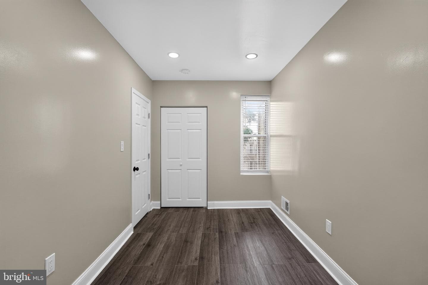 1467 N 60th Street photo 20