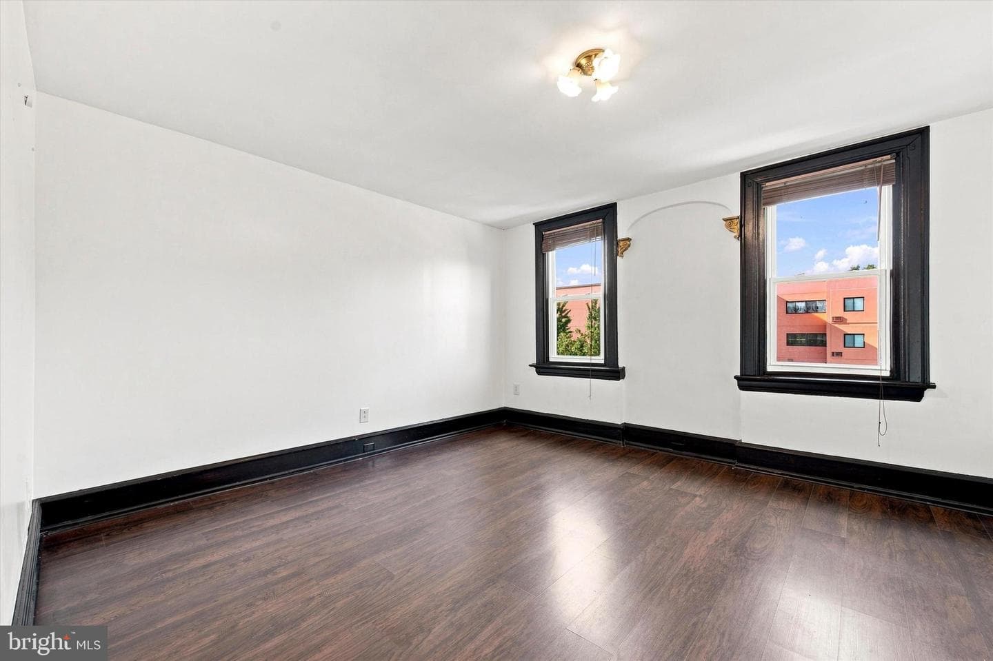 4518 Walnut Street photo 21